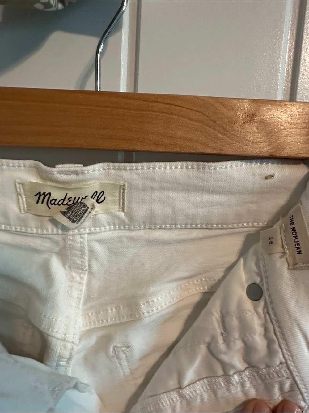 Madewell Off-White High-Rise mom Jean 26 - Picture 3 of 4